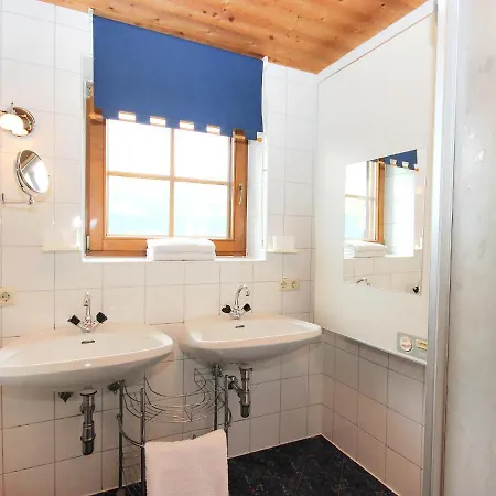 Auhaeusl By Interhome *